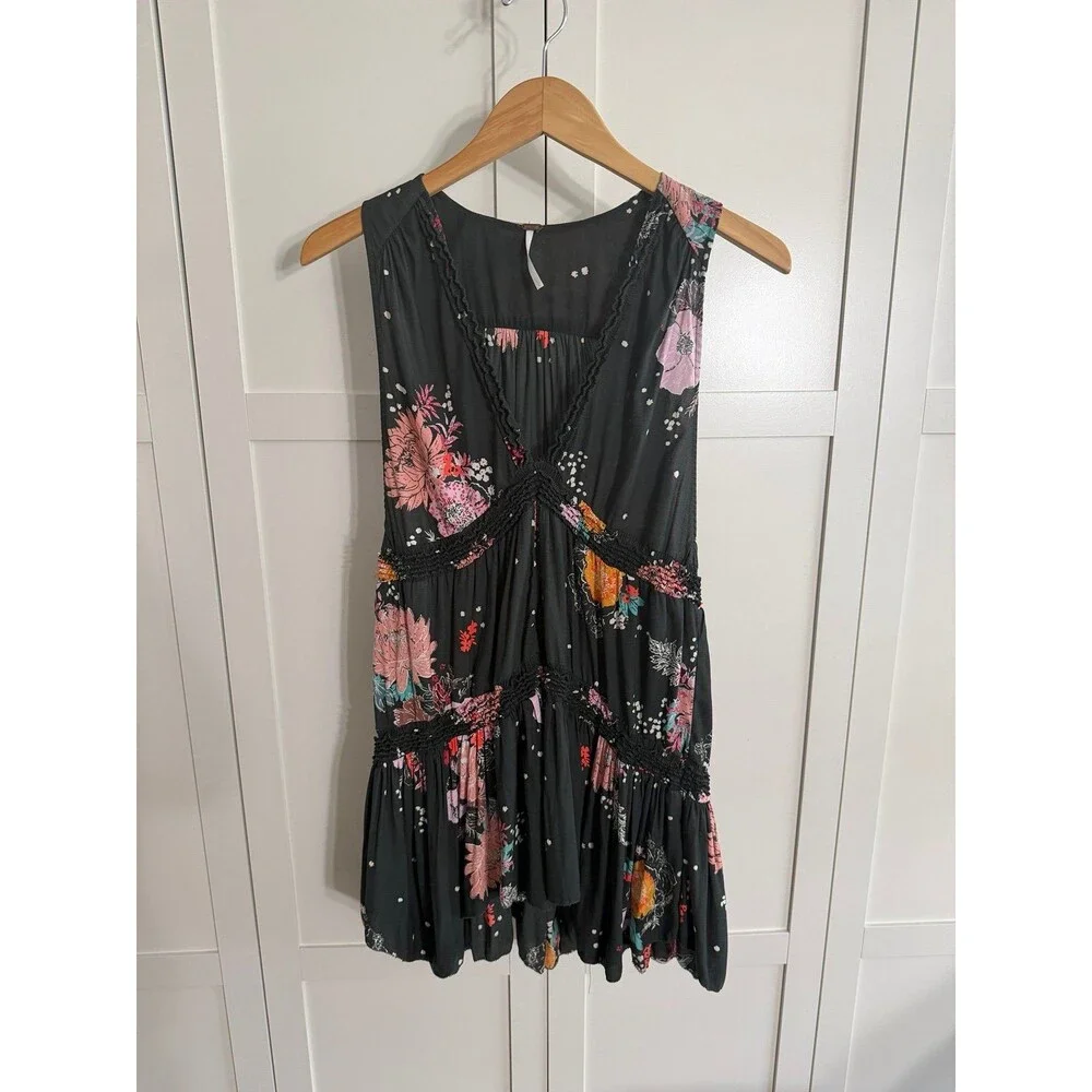 Free People Purple Haze Floral Tiered Tunic Tank Top Small Excellent Condition